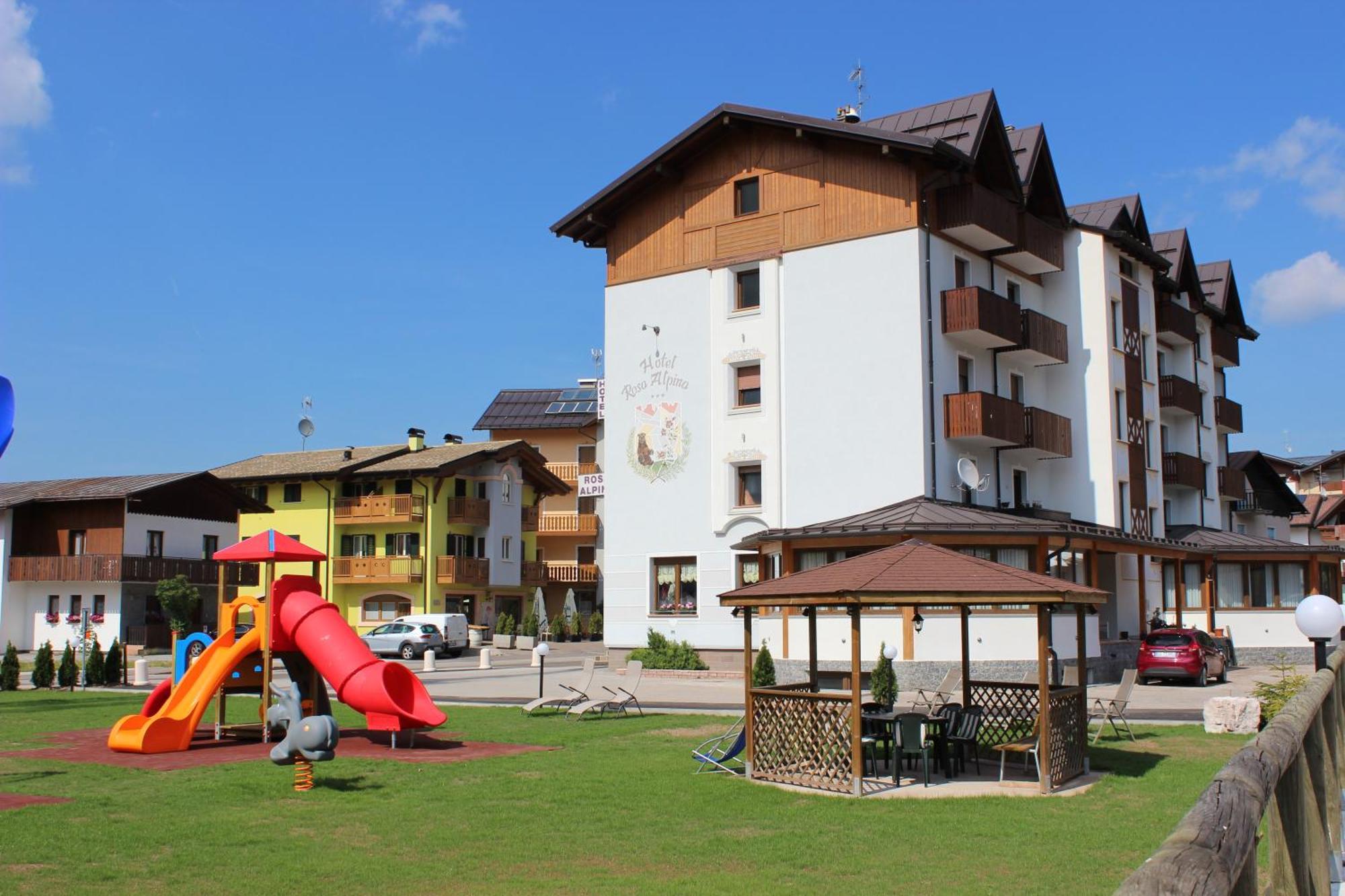 Hotel Rosa Alpina Андало Экстерьер фото