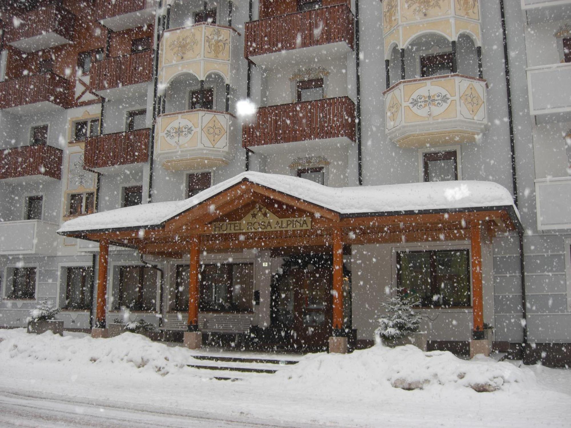 Hotel Rosa Alpina Андало Экстерьер фото